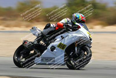 media/May-15-2022-SoCal Trackdays (Sun) [[33a09aef31]]/Turn 7 (1145am)/